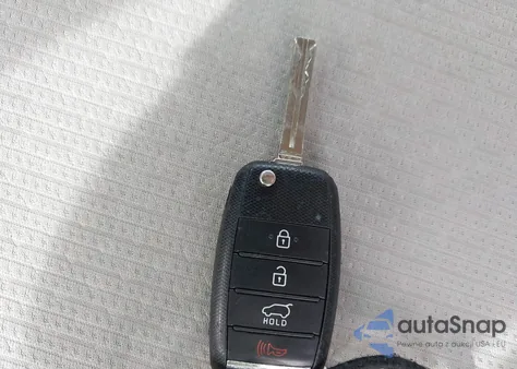 2016 Kia Sedona L из США, поврежденный, VIN KNDMA5C17G6180682